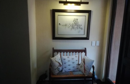 Bela-Bela House | Sunset Private Game Lodge Mabalingwe