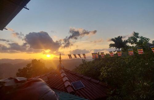 Kandy House | Sunset retreat guest house