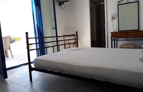 Irakleia House | Sunset Rooms