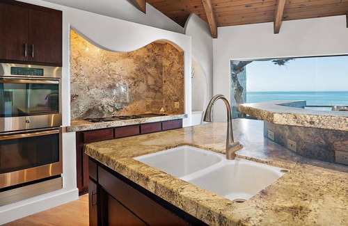 Park Hill House | Sunset Sanctuary Oceanfront Luxury Monthly Only Newly remodeled