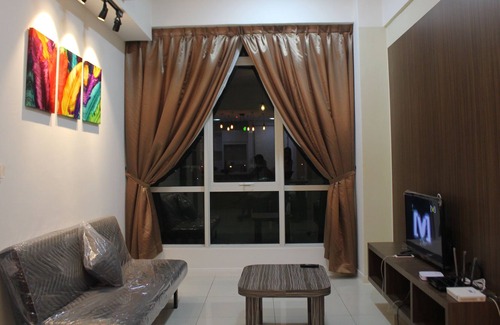 Kampung Sembulan Baru Condo | Sunset Sea View Vacation Condos & Infinity Pool