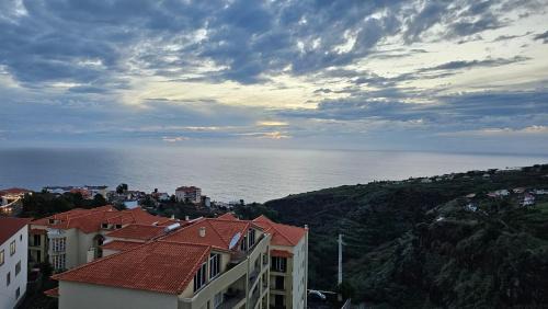 Estrela da Calheta Apartment | Sunset Star with Sea View