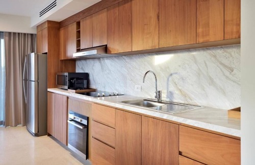 El Medano Ejidal Resort | Sunset Suite - 2 BR City View Suite