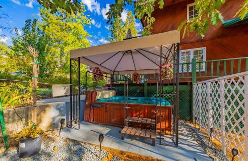 Oakhurst Villa | Sunset Summit Villa 2 min from Bass Lake