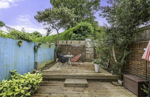 Brighton City Centre House | Sunset Townhouse With Free Parking