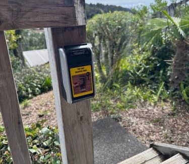 Kapiti Island Ski Chalet | Sunset View Chalet