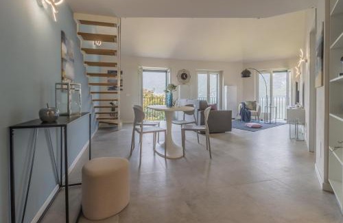 Lierna Apartment | Sunset View
