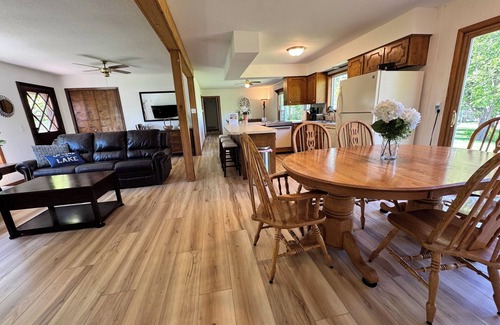 Richville House | Sunset Views, 330 ft of Sand Bottom Beach & Huge Lawn on Hidden Gem Walker Lake