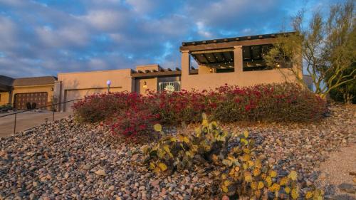 Fountain Hills House | Sunset Views from this Hilltop Fountain Hills Gem
