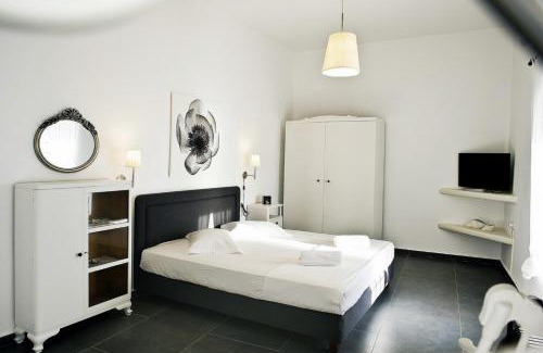 Milos Villa | Sunset Villa