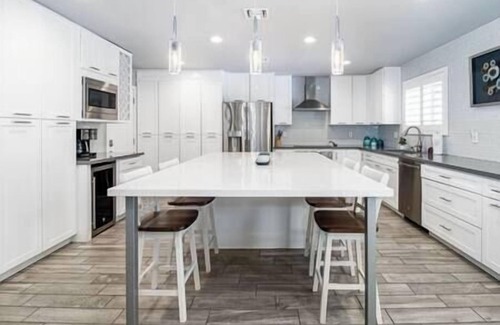 Pointe Scottsdale Villa | Sunset Villa in Old Town w/Hot tub & Heated Pool!