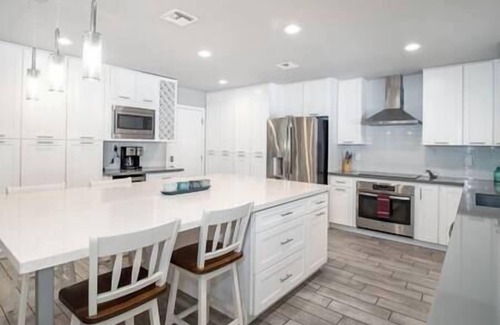 Pointe Scottsdale Villa | Sunset Villa in Old Town w/Hot tub & Heated Pool!