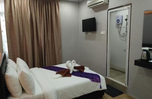 Lubok Buaya Hotel | Sunset Villa Inn