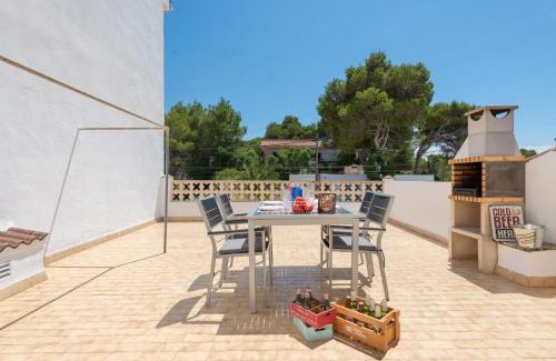 Can Picafort Ski Chalet | Sunset Village