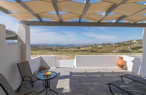 Milos Apartment | Sunset Village