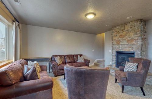 Garden City House | Sunset Vista