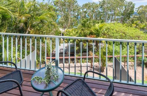 Hamilton Island Apartment | Sunset Waters 1 by HamoRent on Hamilton Island