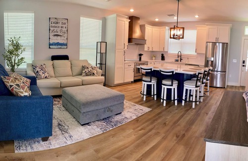 Clermont Cottage | Sunsets at Cherry Lake-2 bedroom lake front cottage