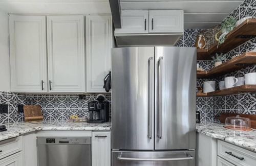 Ruidoso Ski Chalet | Sunsets & Lattes: Hot Tub/Decks/Views/Mtn Luxury