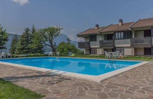 Lierna Apartment | SunsetView - Lake Como swimming pool and garden