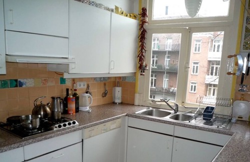 De Weteringschans House | SunShine, a Sunny Apartment in Amsterdam Center