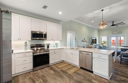 Fort Morgan Pines House | Sunshine Bay Beach House