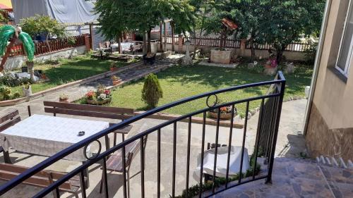 Byala Bed & Breakfast | Sunshine Byala