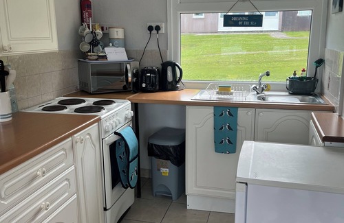 Bucks Cross Ski Chalet | Sunshine chalet pet friendly sleeps 4
