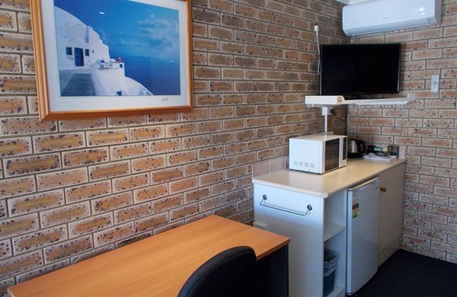 Marcoola Hotel | Sunshine Coast Airport Motel