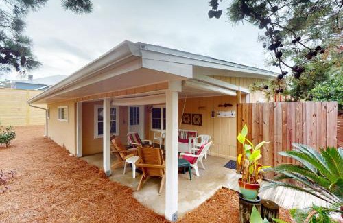 Santa Rosa Beach House | Sunshine Cottage
