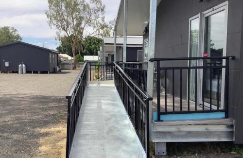 Bourke Apartment | Sunshine Gardens Bourke Resort