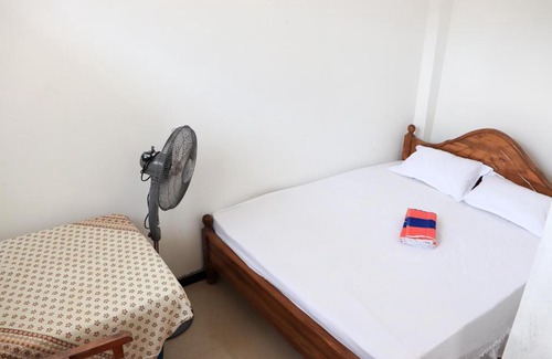 Polhena House | Sunshine Guest