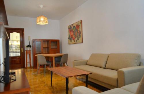Distrito Centro Apartment | Sunshine Jardin de Orive