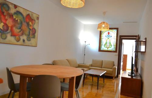Distrito Centro Apartment | Sunshine Jardin de Orive