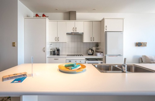 Onetangi Apartment | Sunshine on The Beach at The Sands