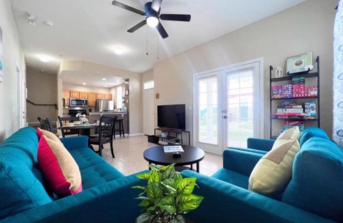 Venetian Bay Villages House | Sunshine Retreat 4 Bed Town Home-4017VBD townhouse