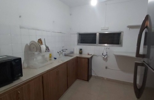 Tiberias Apartment | sunshine rooms- Public transportation every few minutes to the city center/beach