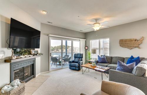 Lake Ozark Apartment | Sunshine Shack Lake Ozark Condo Pool, Lake View