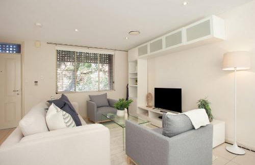 Bondi Apartment | Sunshine Terrace, Bondi Beach Isyd