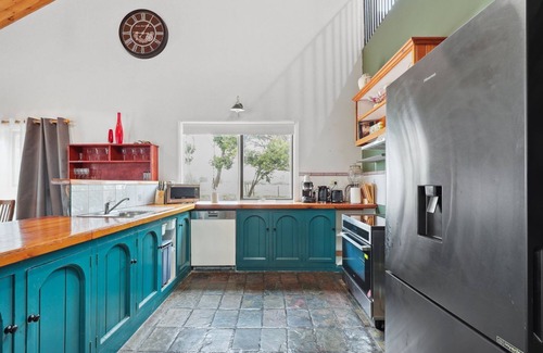 Middleton House | Sunshine Villa - 484 Kessell Rd, Middleton