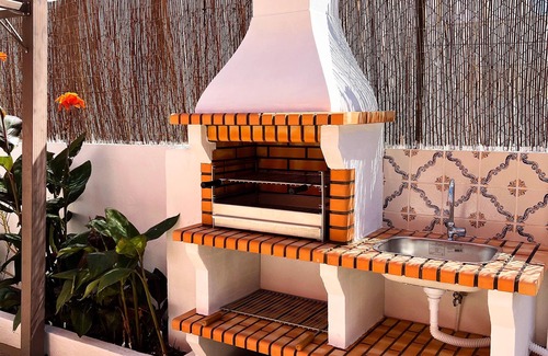 Gambelas Villa | Sunshine Villa