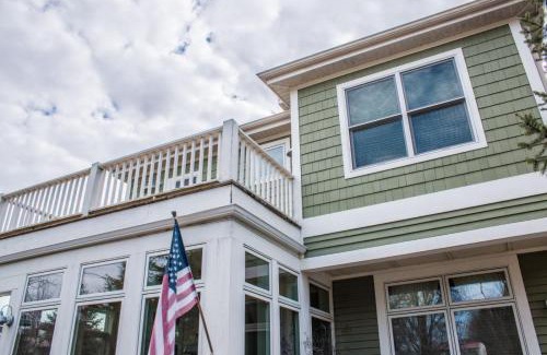Union Pier House | Sunshine Villa