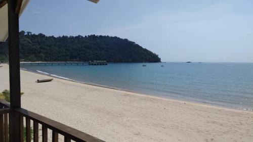 Tioman Island House | Sunsurf Resort Juara