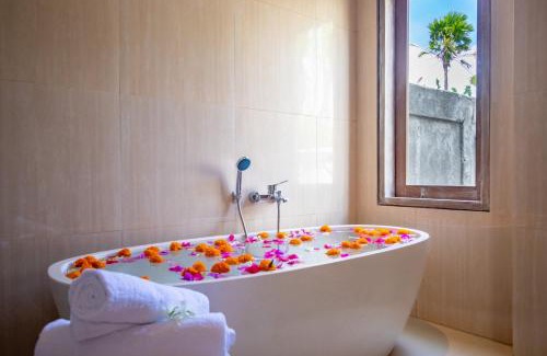 Umalas Villa | Sunterra - Brand new villa - Ricefield View, Canggu - Rooftop