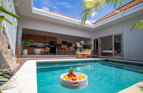 Umalas Villa | Sunterra - Brand new villa - Ricefield View, Canggu - Rooftop