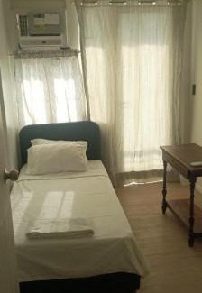 Ermita Apartment | Suntrust Solana - Barbara
