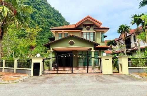 Ulu Kinta Villa | Sunway Lakeside Bungalow in Ipoh