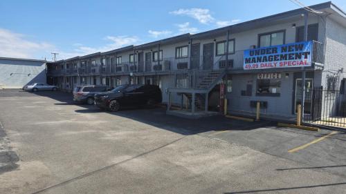 West San Antonio Hotel | Super 7 Inn By OYO San Antonio NW Medical Center