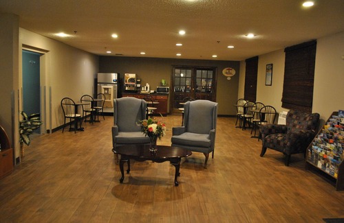 Cromwell Hotel | Super 8 by Wyndham Cromwell/Middletown
