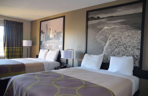 Fredericksburg Hotel | Super 8 by Wyndham Fredericksburg